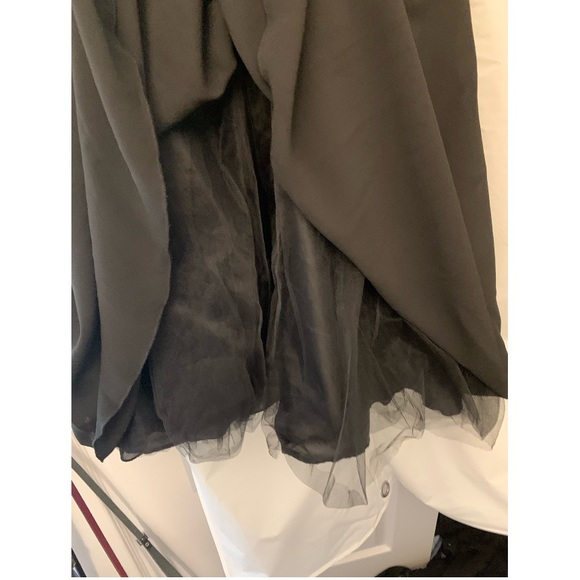 [ALMOST NEW] Honey TFNC London Size M Black Dress - Picture 2 of 2